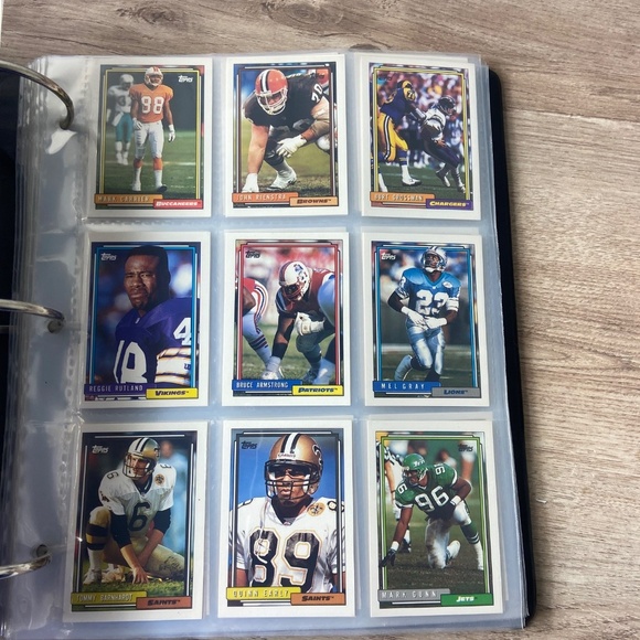 Football Cards - Picture 4 of 15